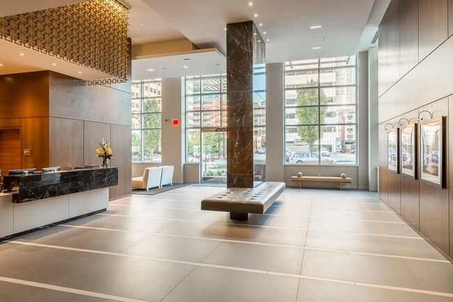 Building Photo - Insignia Condominium ~ Belltown/South Lake...