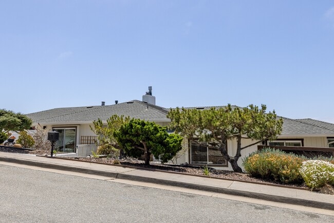 Building Photo - 2757 Sea Glass Ave