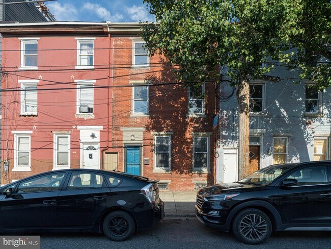 Building Photo - 1439 N Howard St