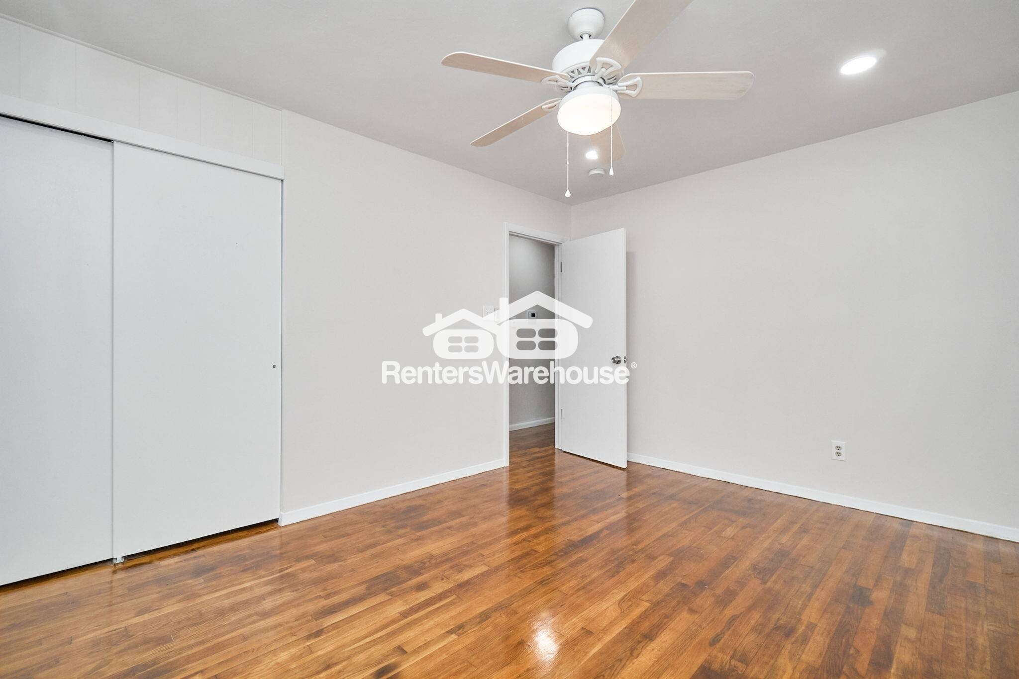 Building Photo - 2204 Helsley Ave