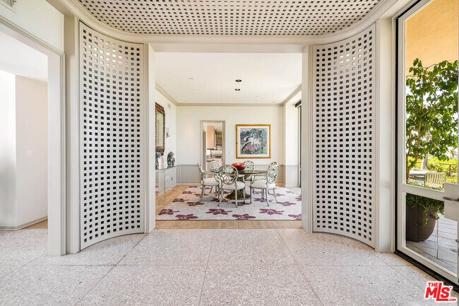 Building Photo - 9656 Lawlen Way