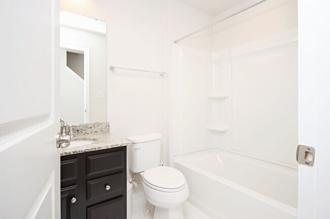 Building Photo - Spacious Pet-Friendly Home Near NGIC