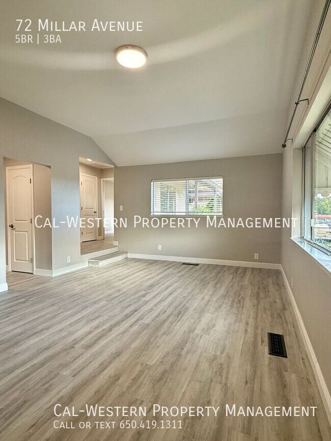 Building Photo - 72 Millar Ave