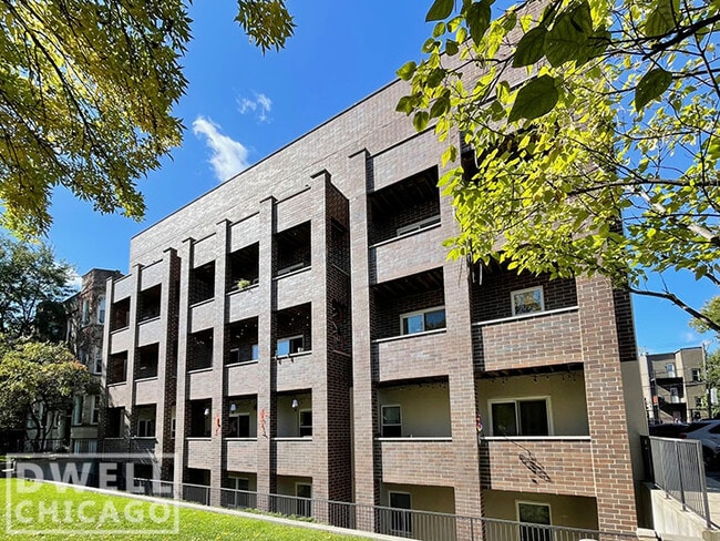 Building Photo - 4510 N Beacon St