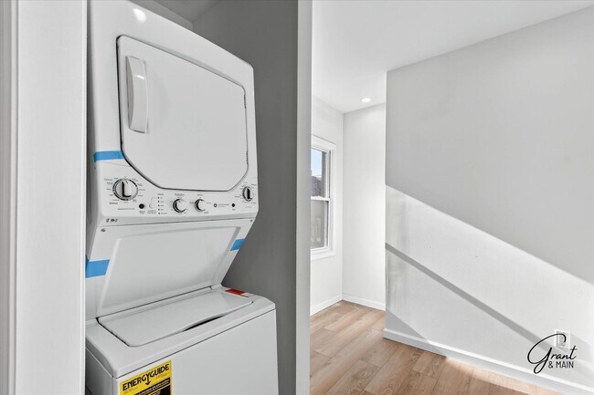 Building Photo - 3175-3177 Jacob - Grit and Grind Ventures LLC