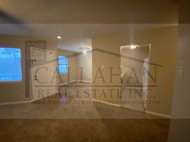 Building Photo - West Little Rock Condo