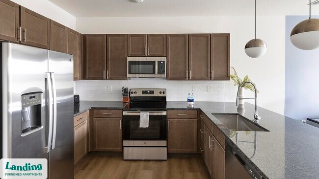 Building Photo - 170 Graphics Dr