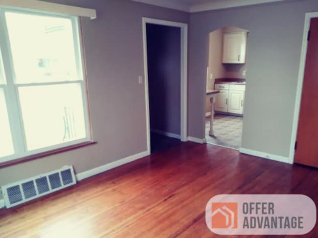 Building Photo - 20730 Nicholas Ave