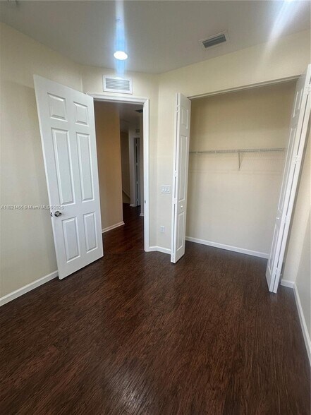 Building Photo - 3924 Passion Flower Rd