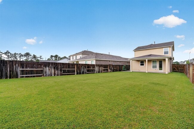 Building Photo - 15723 Autumn Chicory Dr