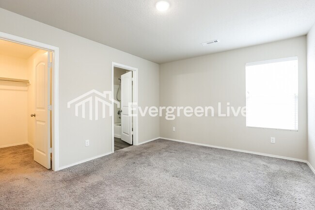 Building Photo - 52 Dunnaway Dr