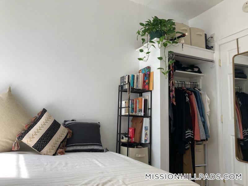 Building Photo - 55 S Huntington Ave