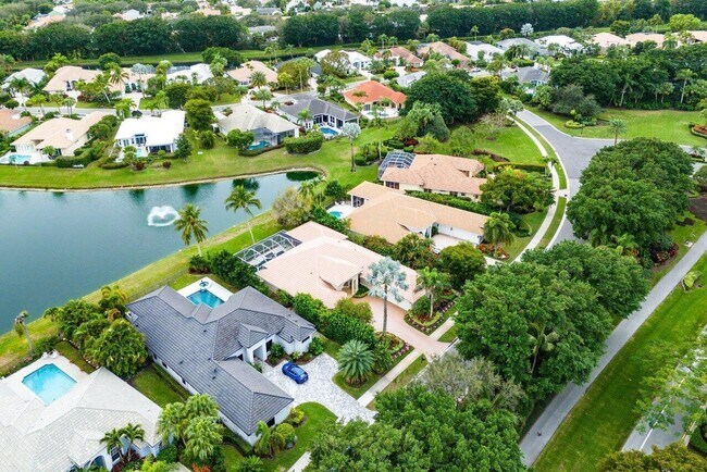 Building Photo - 3 Bermuda Lake Dr