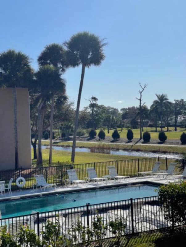 Building Photo - 5651 Rattlesnake Hammock Rd