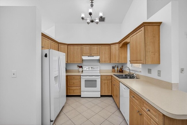 Building Photo - 6223 Kendrick St