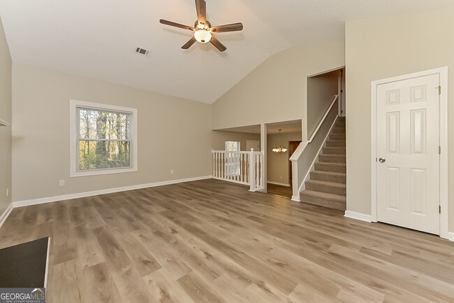 Building Photo - 3447 Oak Leaf Ct
