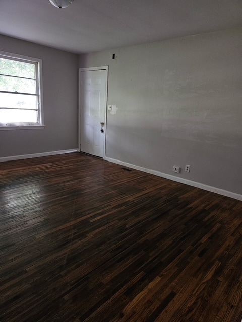 Building Photo - 721 A Kent Dr