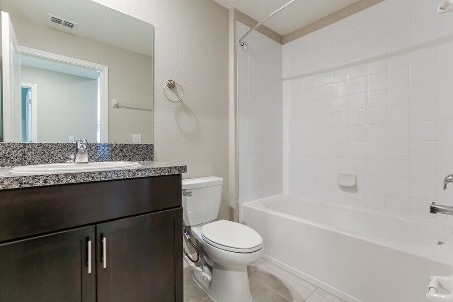 Building Photo - 6983 KIng Creek Dr