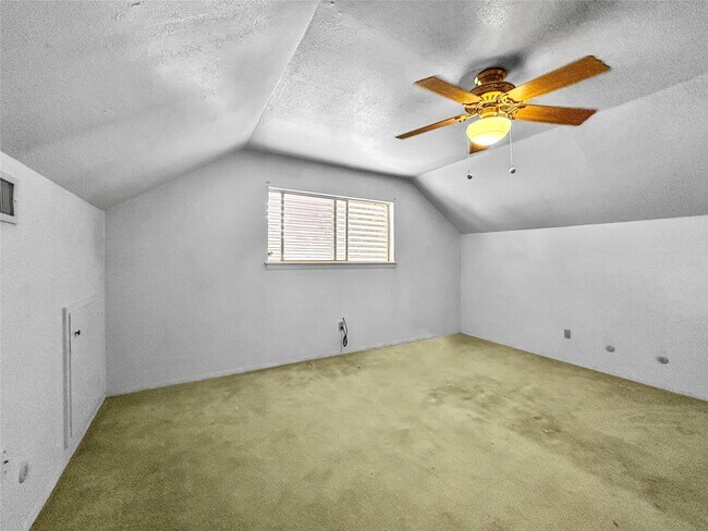 Building Photo - 3414 Avenue K