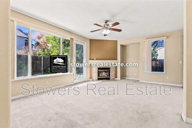 Building Photo - 1570 Eastlake Cir