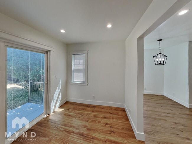 Building Photo - 3732 Buell St