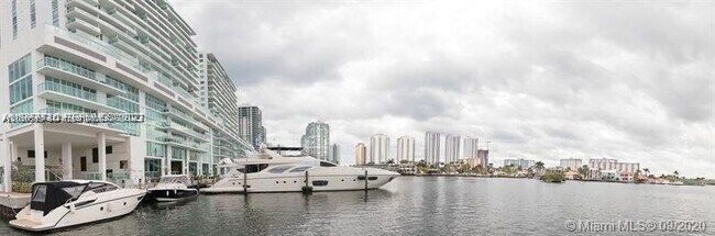 Building Photo - 400 Sunny Isles Blvd