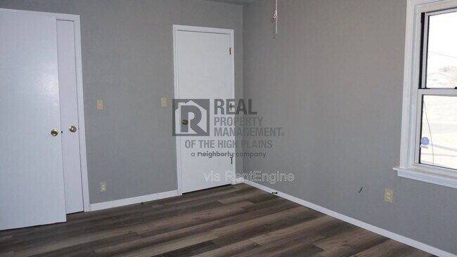 Building Photo - 1017 N Jefferson St