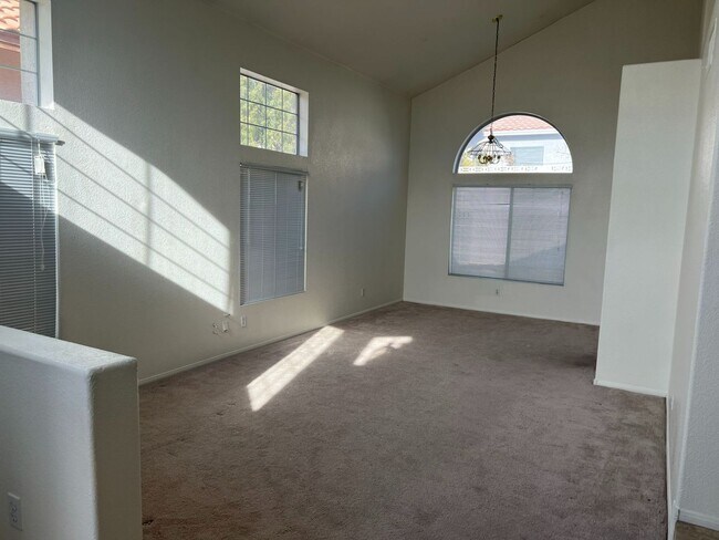 Building Photo - 8706 Martinique Bay Ln