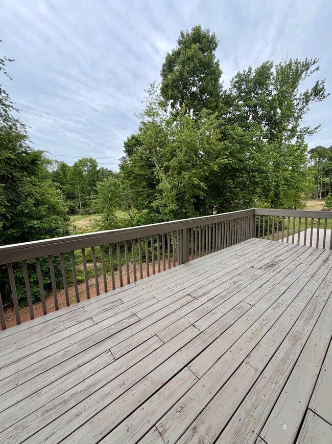 Building Photo - Stunning 5BR Retreat in Gated Village at Telfair
