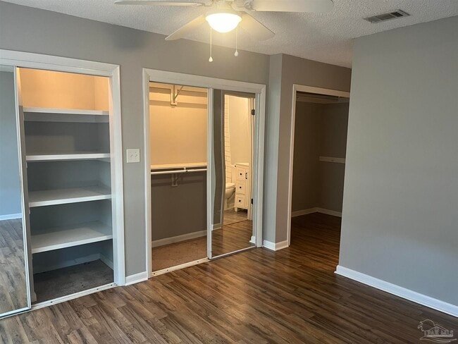 Building Photo - 3238 Santa Rosa Dr