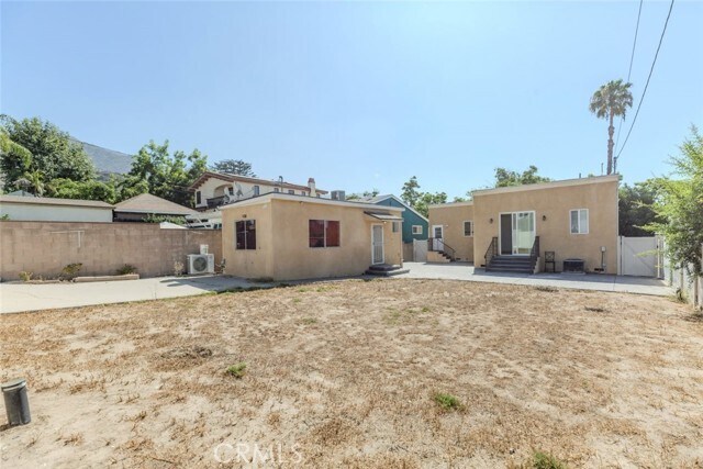 Building Photo - 1039 E Santa Anita Ave