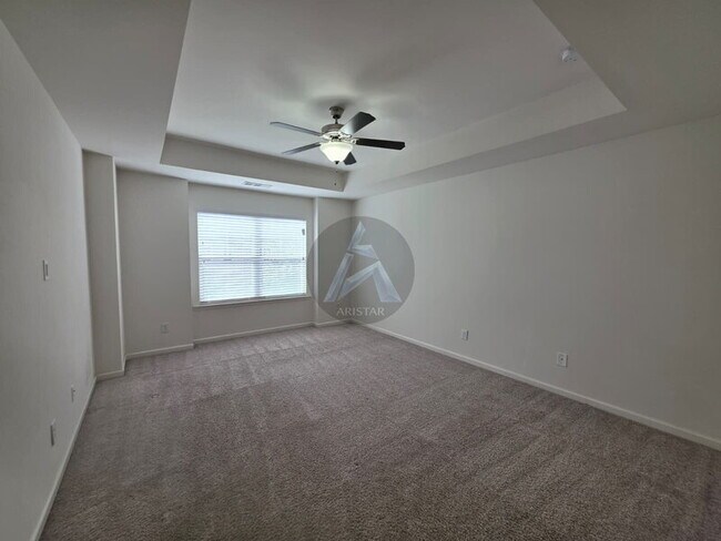 Building Photo - 5270 Mill Way
