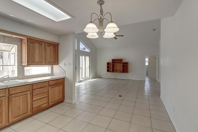 Building Photo - 15321 Dasmarines - 3/bed 2/bath $2,099/mo