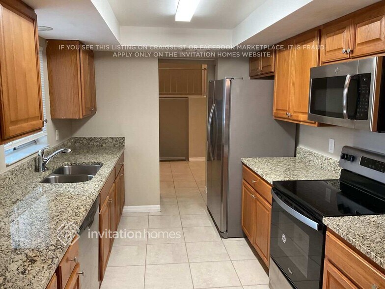 Building Photo - 3107 Elderwood Pl
