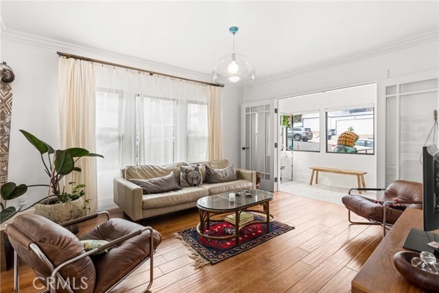 Building Photo - 3436 S Kerckhoff Ave