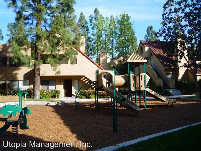 Building Photo - 17935 Caminito Pinero