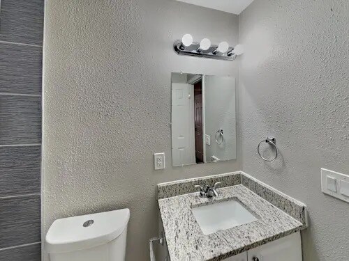 Building Photo - 2516 S Argonne St