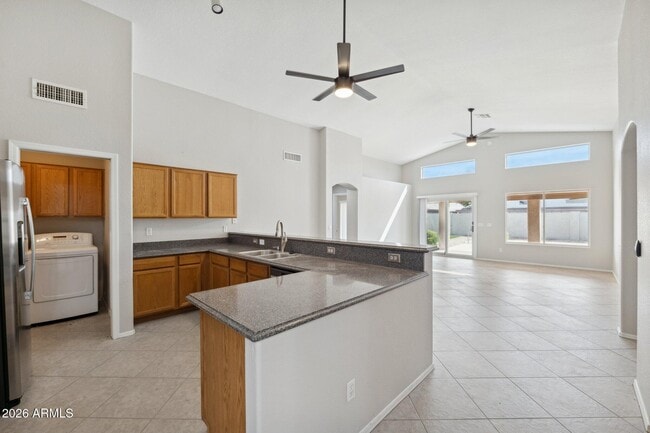 Building Photo - 9235 W Marconi Ave