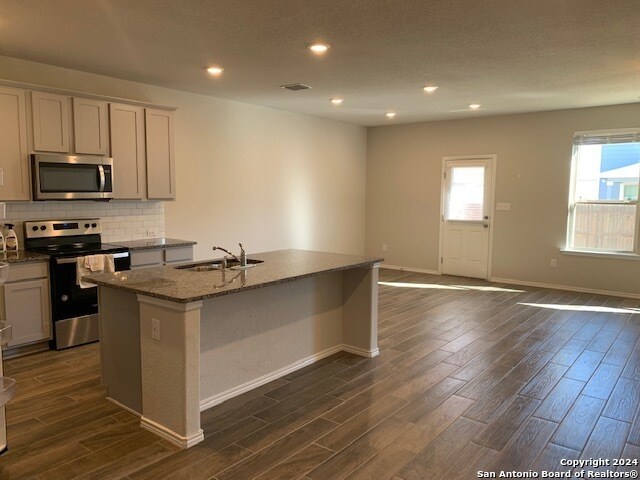 Building Photo - 2449 Hiddenbrooke Trace