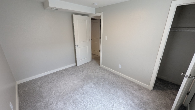 Building Photo - 1475 W 43rd Ave