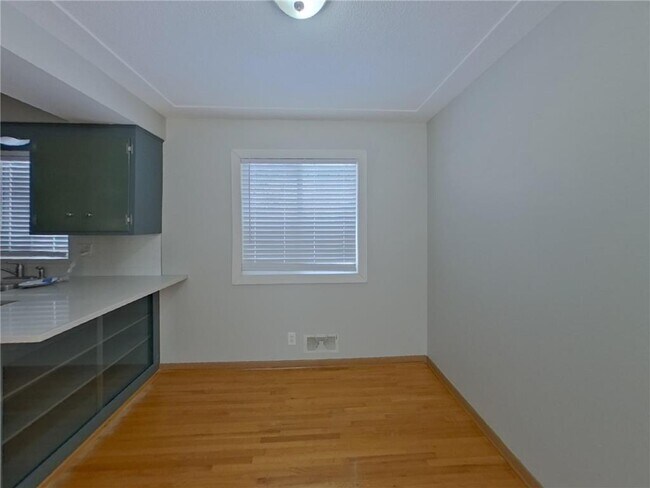 Building Photo - 2606 65th Ave N