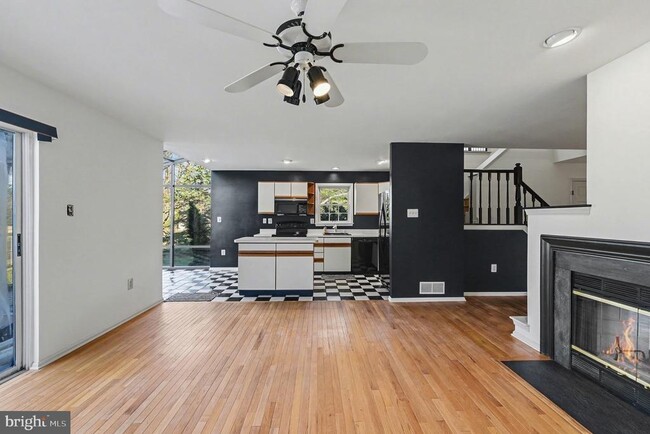 Building Photo - 1522 Isaacs Ct