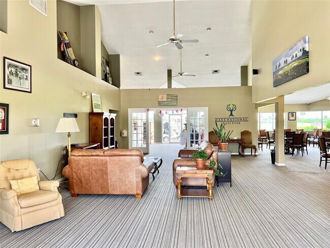 Building Photo - 2300 The Oaks Blvd