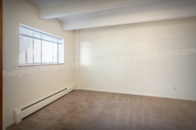 Building Photo - 1109 Alford St