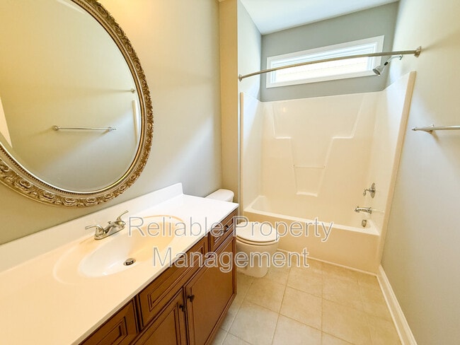 Building Photo - 256 Denby Cir