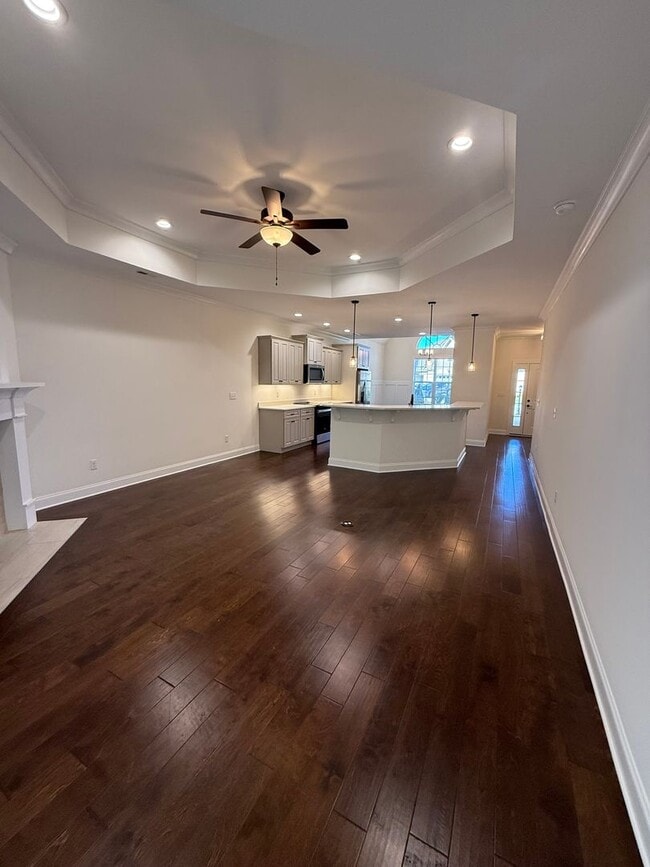 Building Photo - Townhouse for Rent in Hixson