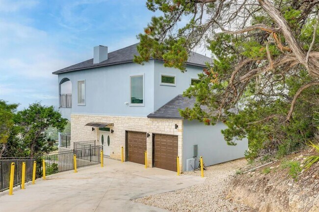 Building Photo - 20629 Adobe Trail