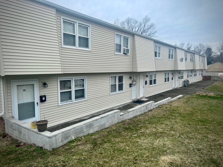 Warner Village Rental Community 18 Warner St St Hamden CT 06514 Apartment Finder