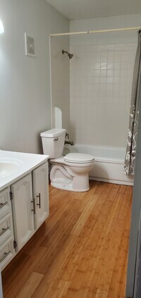 Building Photo - 8795 Sieloff Dr