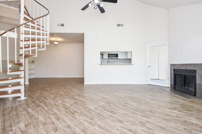Building Photo - 4144 Greystone Way